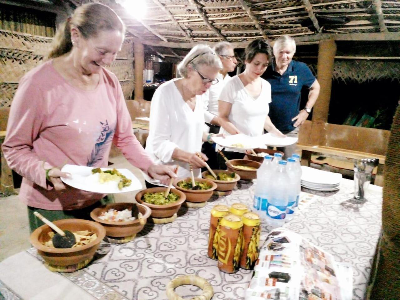 Hotel Udesh Guest Polonnaruwa Exteriér fotografie